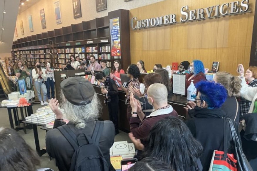 Workers at the flagship Manhattan Barnes and Nobles store voted overwhelmingly to unionize with RDWSU | B&N Workers Union - 1